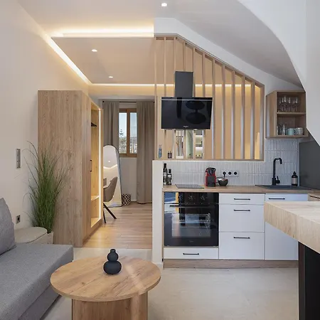 Apartament Empiria Old Town Retimno